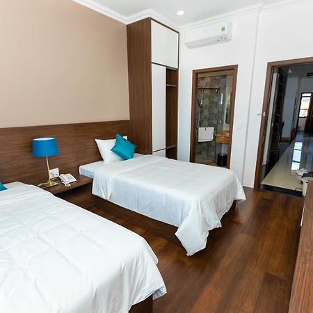 Minh Phong Hotel Ha Long Bilik gambar
